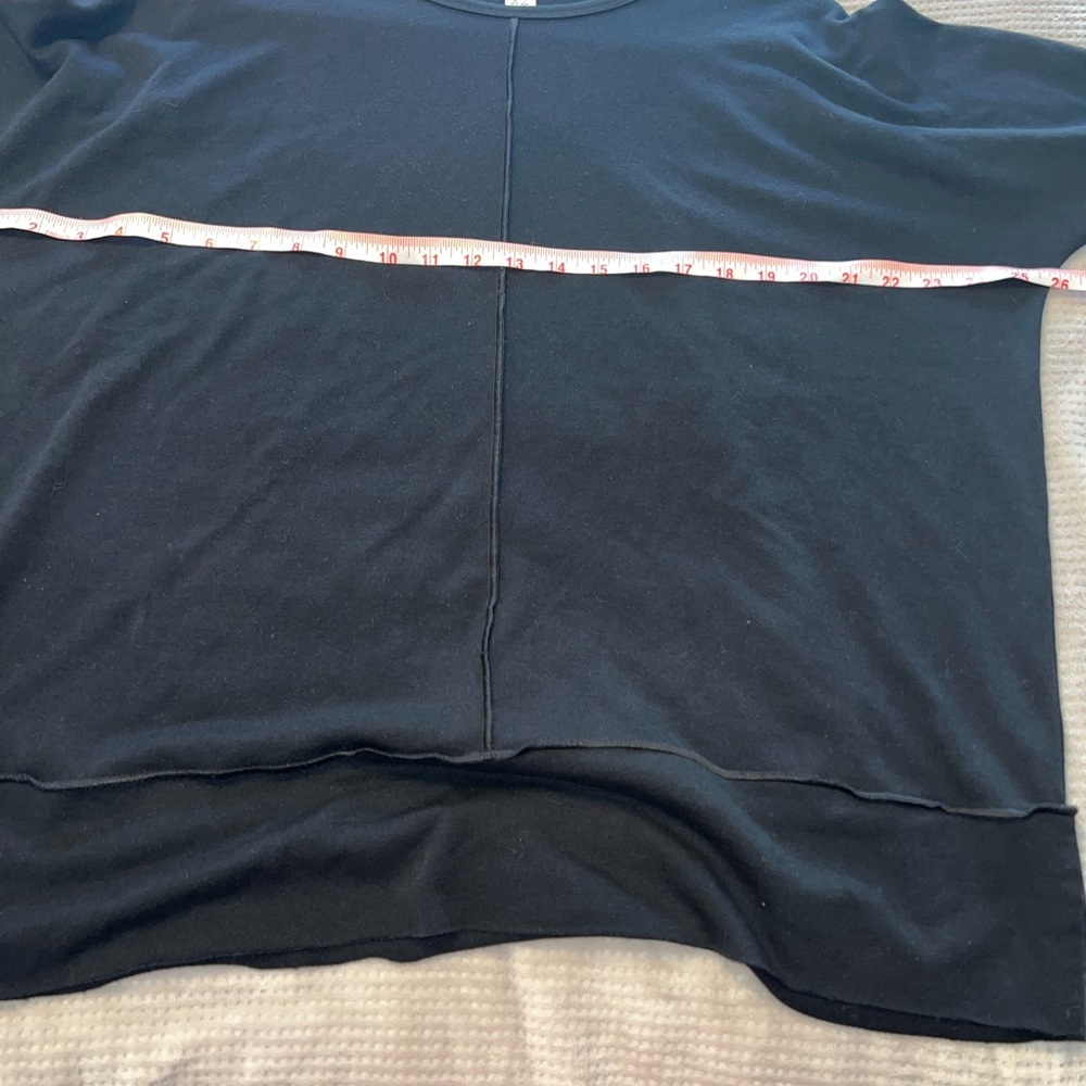 Spanx Women's Black Pullover Sweatshirt Medium NWOT Cozy - Picture 5 of 7